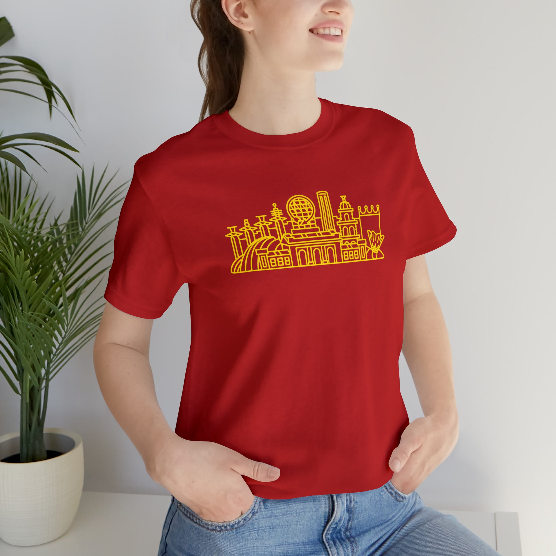 Kansas City Skyline – Tee Shirt – Red and Gold Red / S